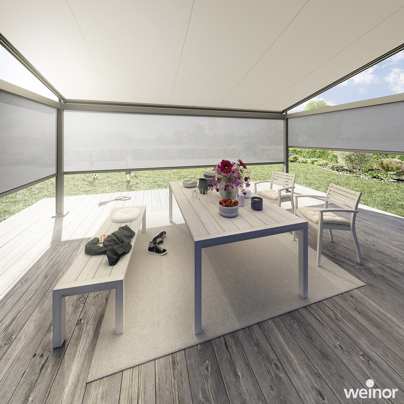 Terrassendach mit ausfahrbarem Sonnenschutz an den Seiten rundum